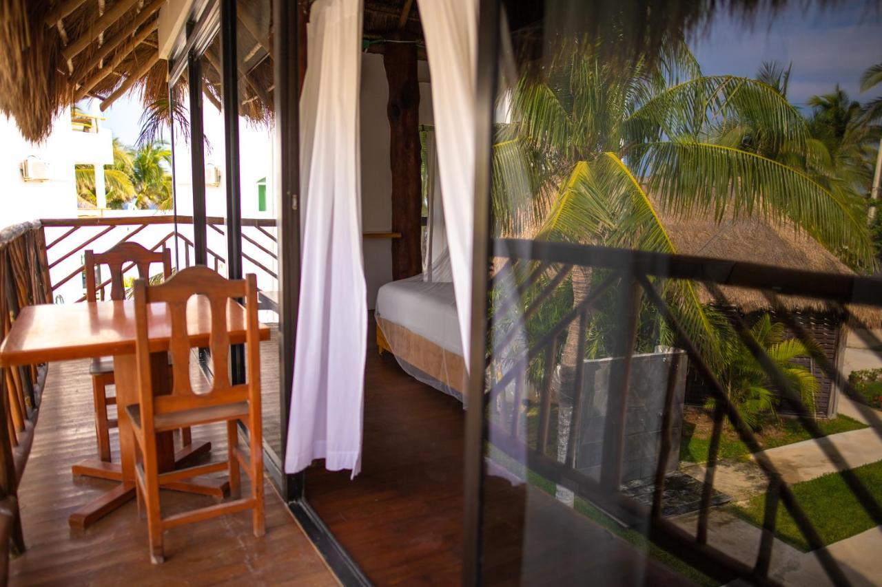 Hotel & Beach Club Ojo De Agua Puerto Morelos Exterior photo