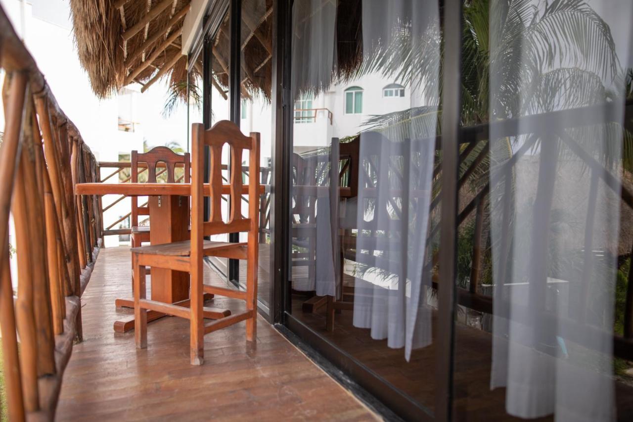 Hotel & Beach Club Ojo De Agua Puerto Morelos Exterior photo