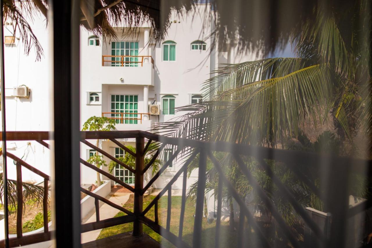 Hotel & Beach Club Ojo De Agua Puerto Morelos Exterior photo